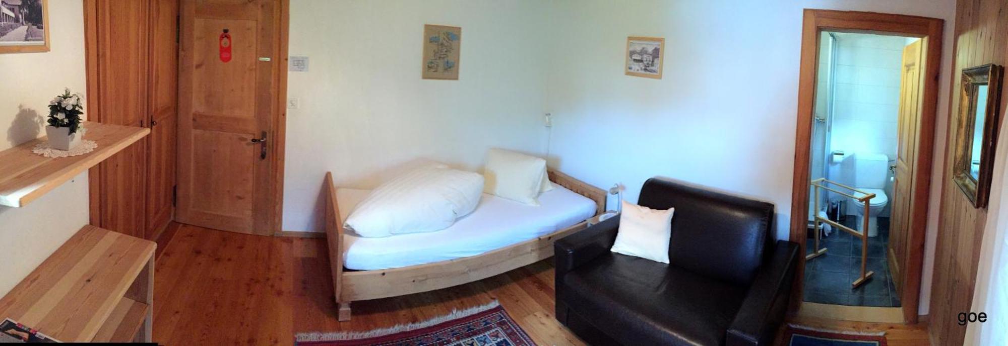 Hotel Chasa Sofia Скуоль Номер фото
