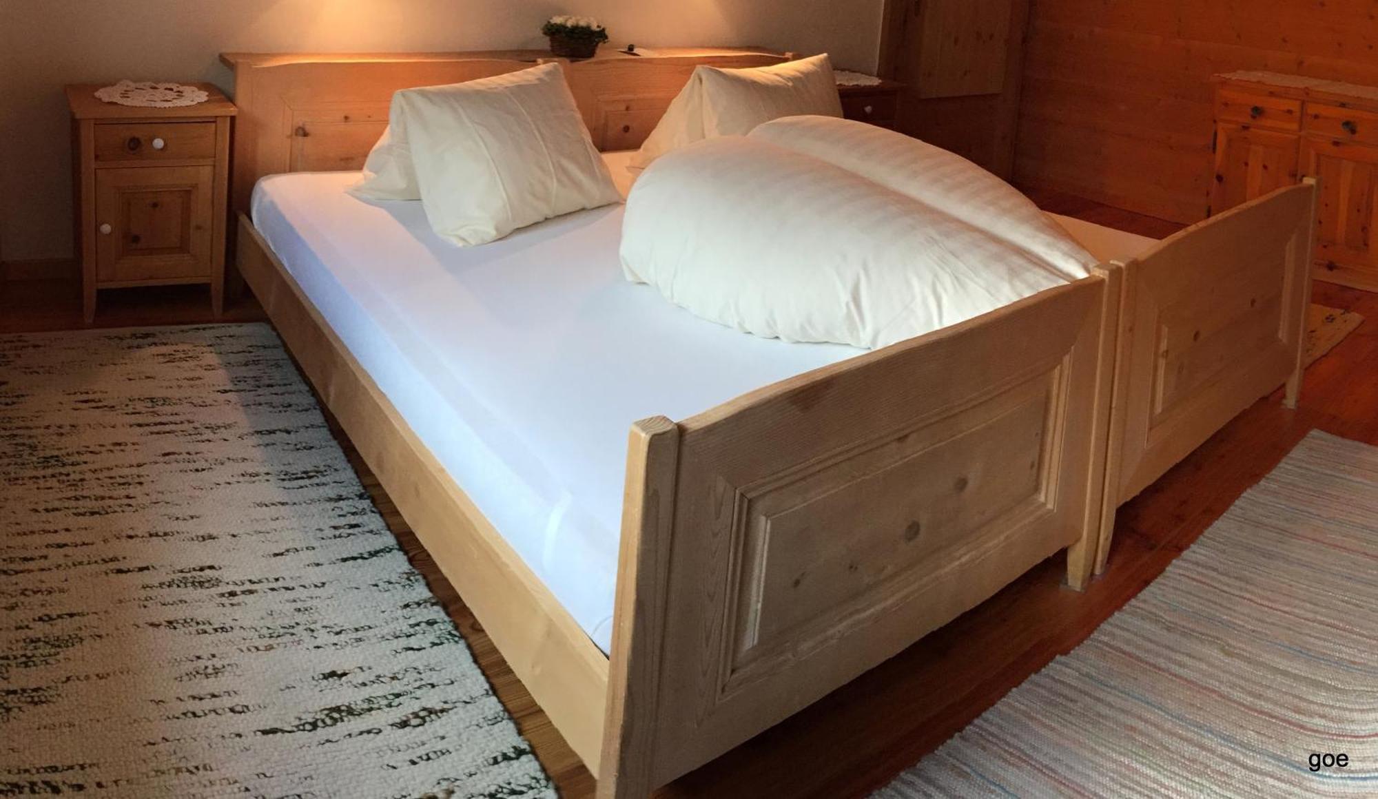 Hotel Chasa Sofia Скуоль Номер фото